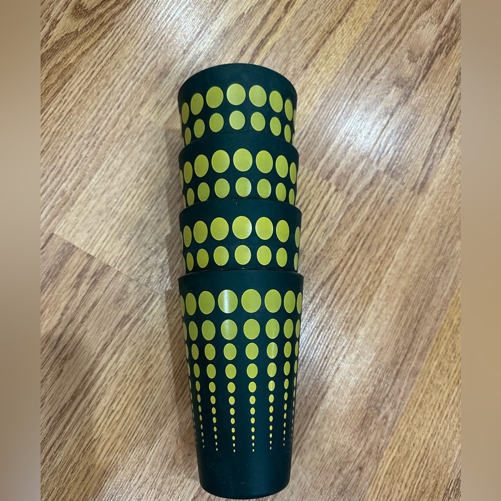 Silipint Silicone Cups set of 4